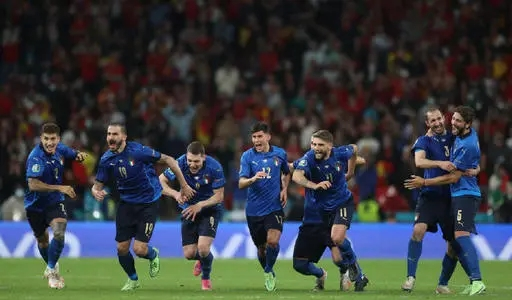 欧洲杯球队战术分析：洛特雷克分析意大利球队战术打法